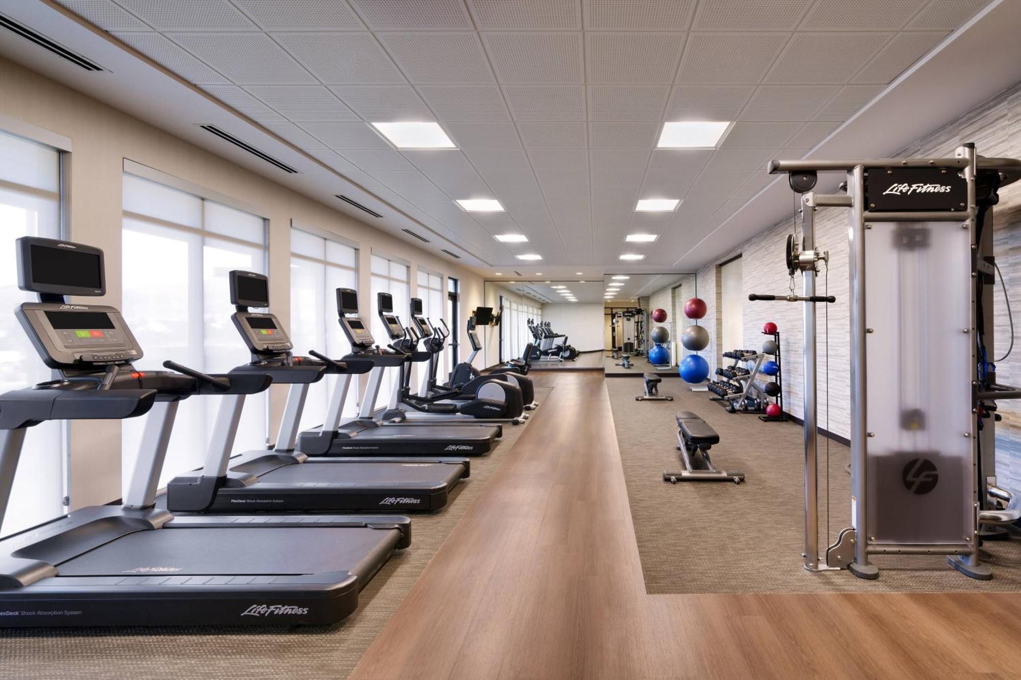 Courtyard By Marriott סדר סיטי מראה חיצוני תמונה