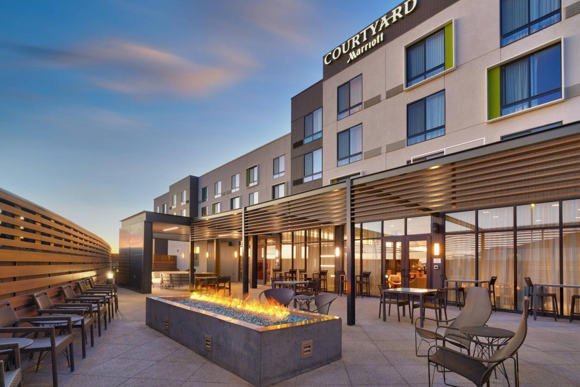 Courtyard By Marriott סדר סיטי מראה חיצוני תמונה