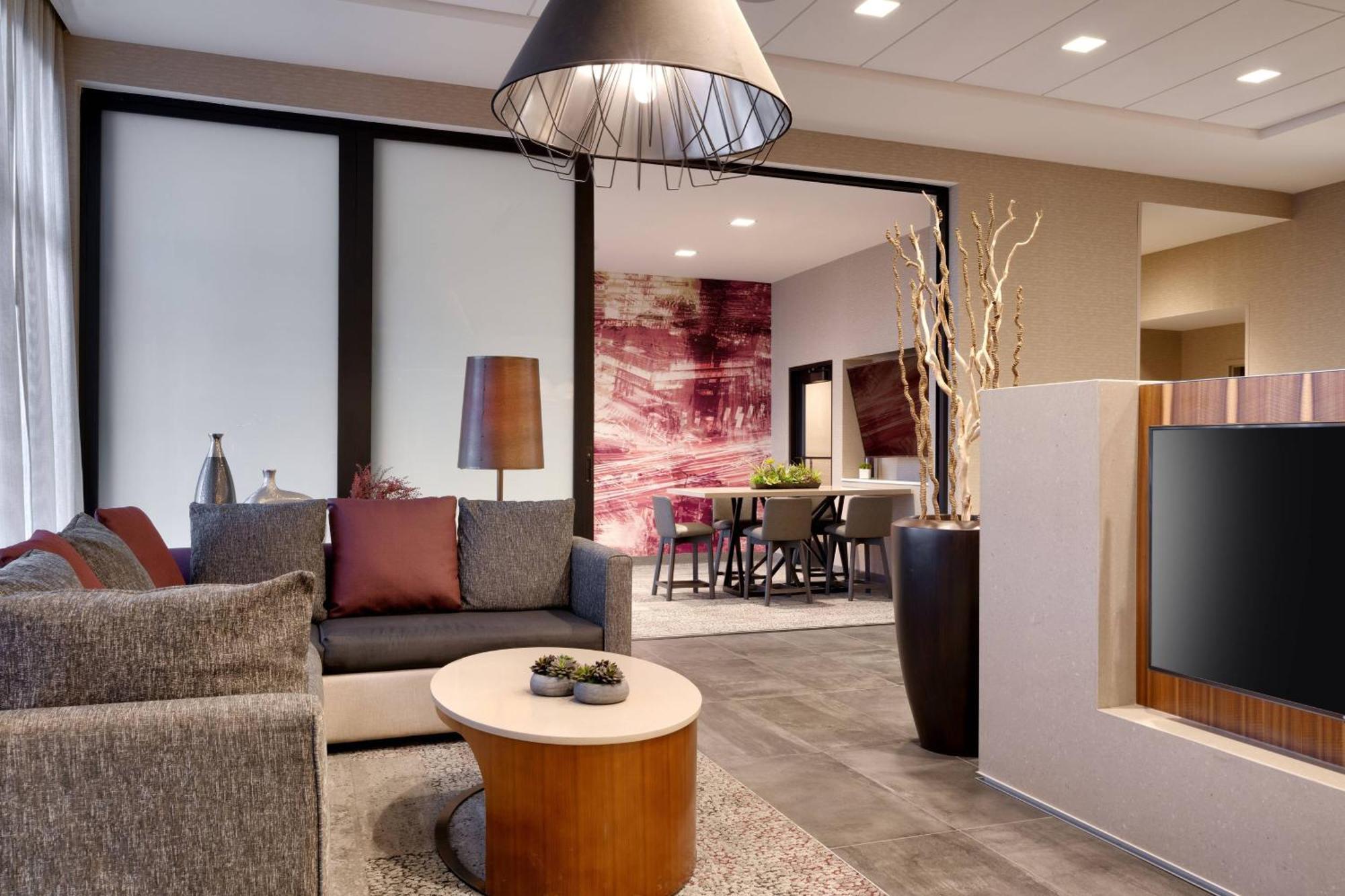 Courtyard By Marriott סדר סיטי מראה חיצוני תמונה